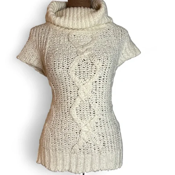 At Last Ivory Knit Short Sleeve Sweater 🦢 - Picture 3 of 5